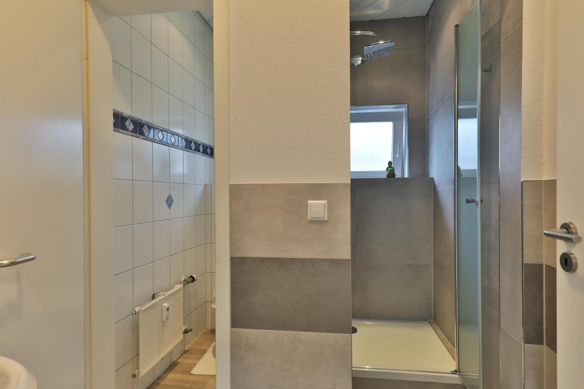 Moderne Ferienwohnungen - Service Wie Im Hotel Göppingen Екстериор снимка